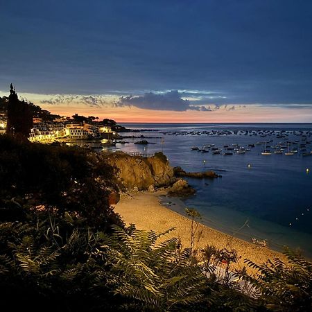 Apartamento Frente Al Mar En La Mejor Ubicacion De Calella Calella De Palafrugell Eksteriør bilde